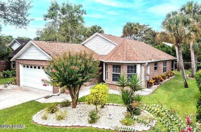 property at 27 Reflections Village Dr