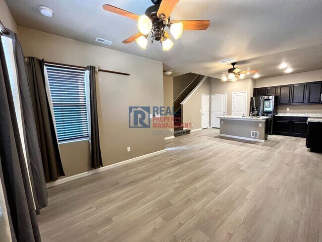 5321 Mountain Vista Hts in Colorado Springs, CO - Building Photo - Building Photo