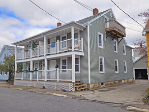 13 Summer St in Somersworth, NH - Building Photo - Building Photo