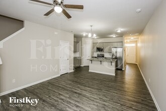 2054 Cypress Village Dr NW in Concord, NC - Foto de edificio - Building Photo