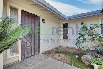 5636 Clark Ave in Carmichael, CA - Building Photo - Building Photo