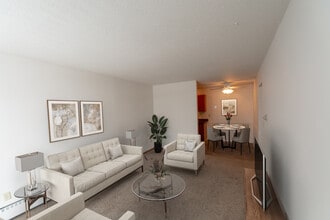 Winton House Apartments in Richfield, MN - Foto de edificio - Building Photo
