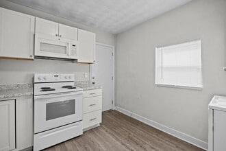 4502 Bankhead Ave in Norfolk, VA - Building Photo - Building Photo