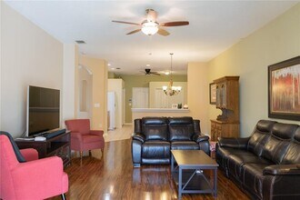 2802 Torrance Dr in Land O Lakes, FL - Building Photo - Building Photo