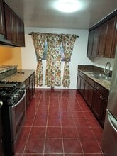 13508 Doty Ave in Hawthorne, CA - Foto de edificio - Building Photo