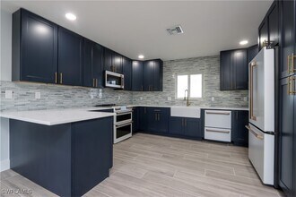 27642 Imperial Shores Blvd in Bonita Springs, FL - Building Photo - Building Photo