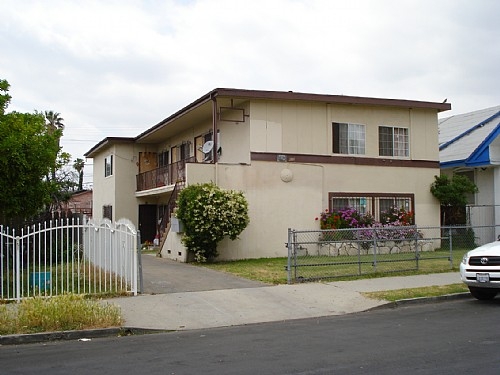 2685 Sichel St in Los Angeles, CA - Building Photo