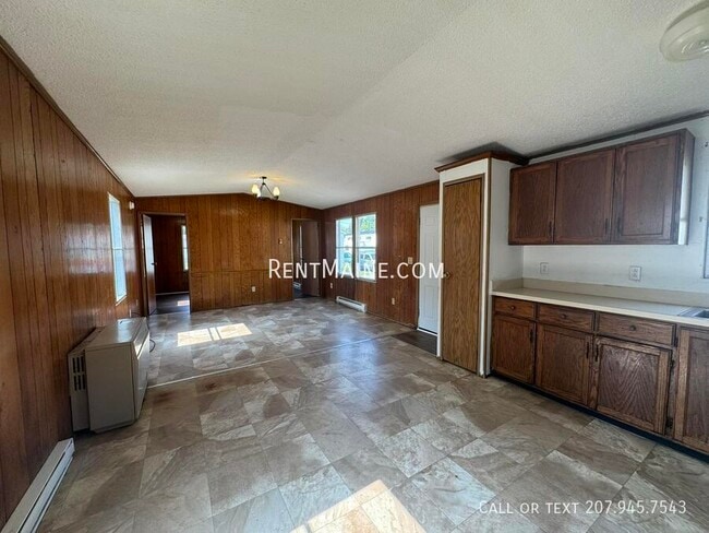 8 Goodwin Lp in Dover Foxcroft, ME - Building Photo - Building Photo