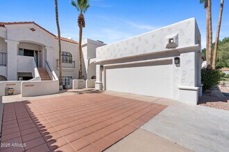 6138 N 28th St in Phoenix, AZ - Foto de edificio - Building Photo
