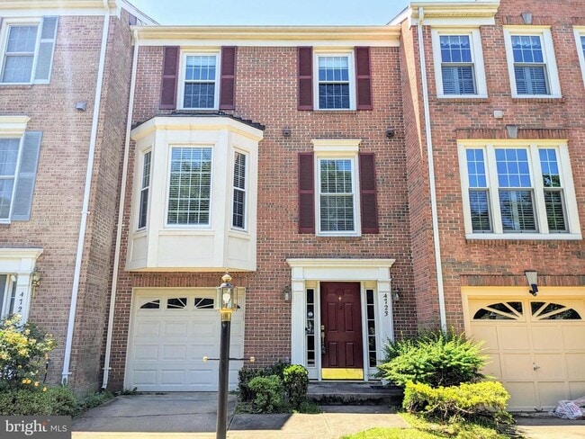 property at 4723 Minor Cir