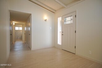 3313 Cork Dr in El Paso, TX - Foto de edificio - Building Photo