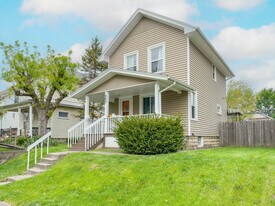 662 Southwood Avenue