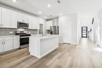 422 Blanton St in McKinney, TX - Building Photo - Building Photo