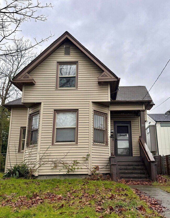 211 24th Ave in Seattle, WA - Building Photo - Building Photo