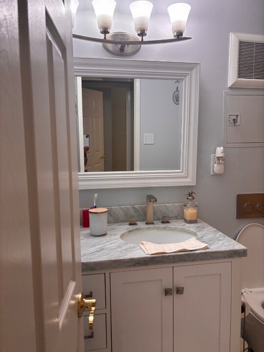 701 N Rengstorff Ave in Mountain View, CA - Building Photo