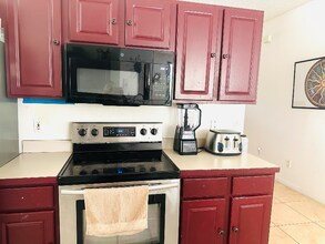 4940 Bellthorn Dr in Orlando, FL - Building Photo - Building Photo