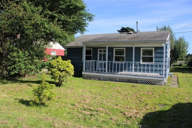 18423 Cascade St in Mount Vernon, WA - Building Photo - Building Photo