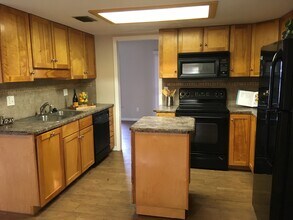 1807 Fayetteville Ave in Deltona, FL - Building Photo - Building Photo