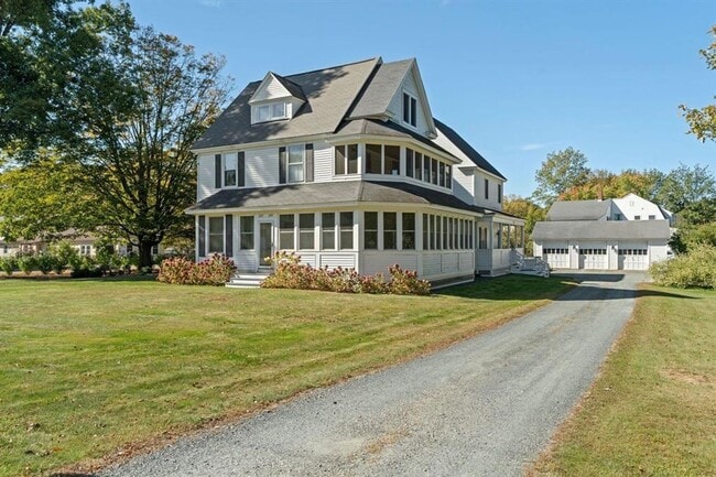 property at 137-139 N Main St