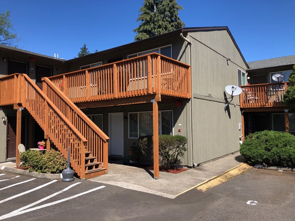 Carleton Terrace Apartments in Portland, OR - Foto de edificio