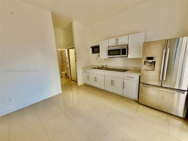 2516 Cleveland St in Hollywood, FL - Building Photo - Building Photo