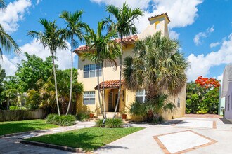 1711 Florida Ave in West Palm Beach, FL - Building Photo - Building Photo