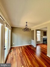 22605 Maison Carree Square in Ashburn, VA - Building Photo - Building Photo