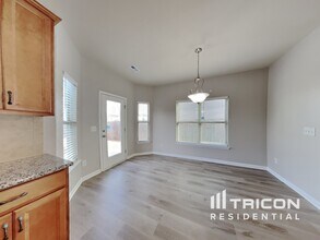 319 Lakemont Dr in Clayton, NC - Building Photo - Building Photo