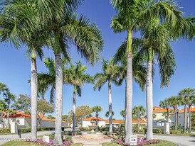 5025 Harmony Cir in Vero Beach, FL - Building Photo