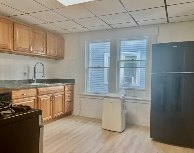property at 5 Magnus Ave