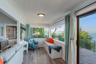 2038 S Breezy Point Rd, Unit SI ID1035858P in Camano, WA - Building Photo