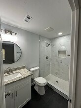 224 Birch St in Lake Jackson, TX - Building Photo - Building Photo