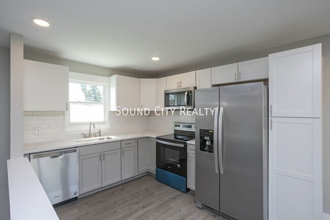 1608 Autumn Ridge Dr in Nashville, TN - Building Photo - Building Photo