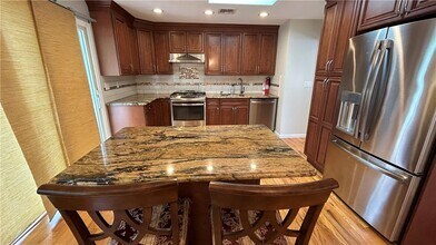 34 Orchard St in Nanuet, NY - Building Photo - Building Photo