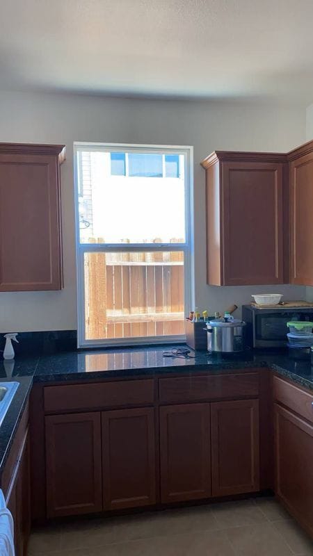 1548 Hood Rd in Sacramento, CA - Building Photo - Building Photo