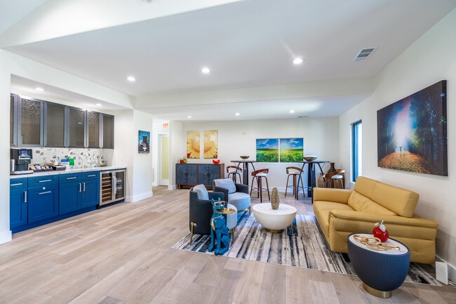 Wellington Apartments in West Des Moines, IA - Foto de edificio - Interior Photo