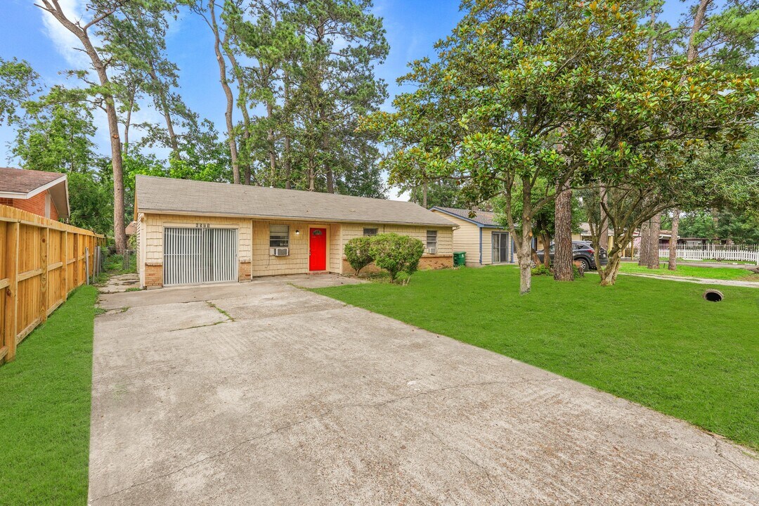 6511 Mohawk St in Houston, TX - Building Photo