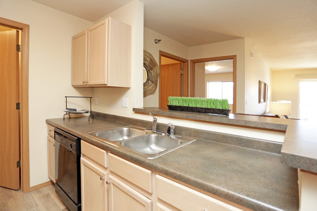 Steeplechase Apartments in Sioux Falls, SD