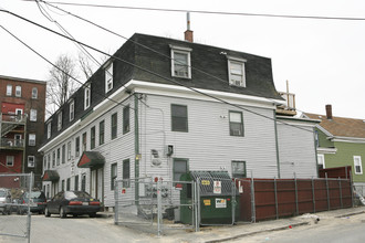 52-54 Marshall St in Lowell, MA - Building Photo - Building Photo