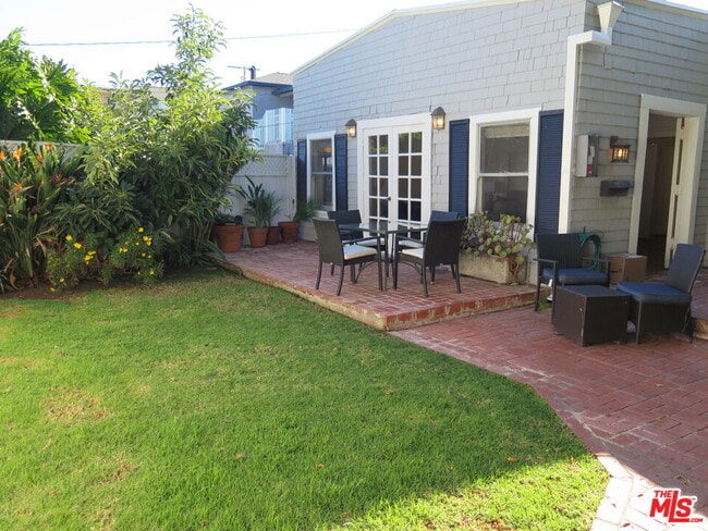 1444 Yale St in Santa Monica, CA - Building Photo - Building Photo