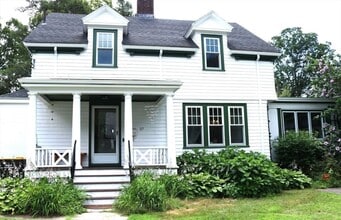 37 Eden St in Framingham, MA - Building Photo - Building Photo