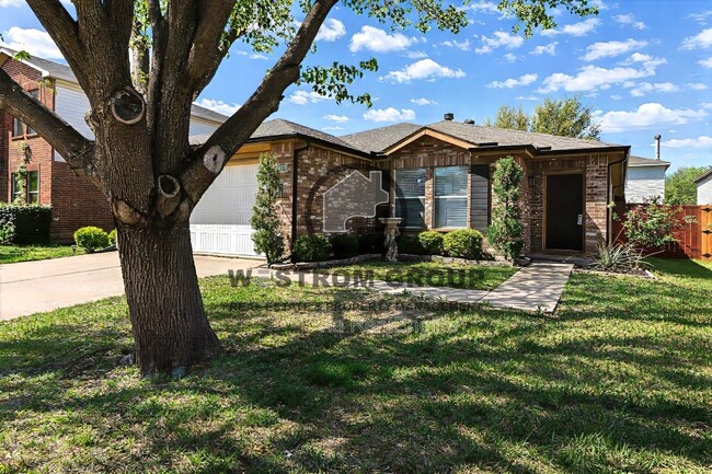 8732 Polo Dr in Fort Worth, TX - Building Photo - Building Photo