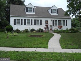 1 Cornell Rd in Glassboro, NJ - Building Photo