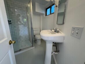523 N Walnut St, Unit B in Colorado Springs, CO - Building Photo - Building Photo