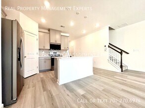 8029 Hidden Spgs Trl in Charlotte, NC - Building Photo - Building Photo