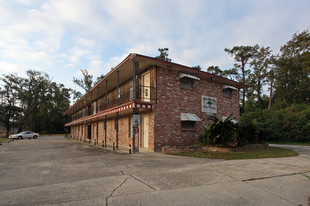 Highland Oaks Apartments