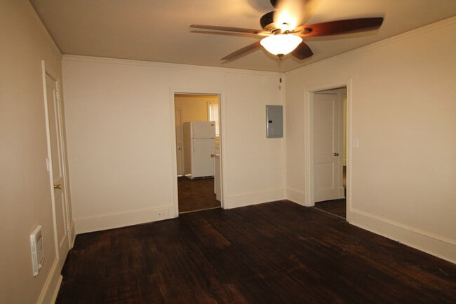 304 Loring Dr in Sumter, SC - Building Photo - Building Photo