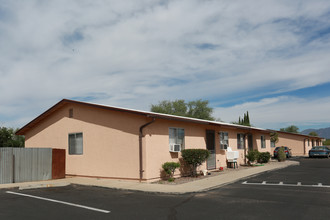 4413-4415 E 3rd St in Tucson, AZ - Building Photo - Building Photo