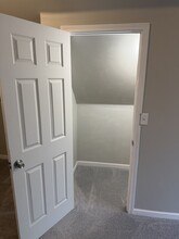 670 Richmond Ave, Unit Richmond Upper in Buffalo, NY - Foto de edificio - Building Photo