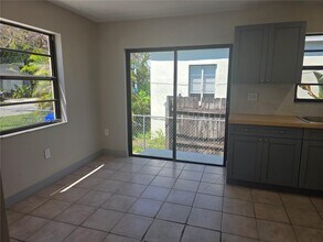 2331 SW 31st Ave in Miami, FL - Foto de edificio - Building Photo